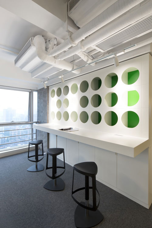 杭州服飾有限公司運營中心陽臺區域設計