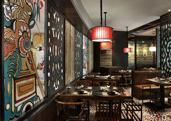 沉穩、古樸、自然、寧靜的火鍋店隔斷方案設計效果圖