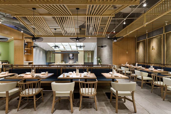 串串香小吃店右側餐區裝修設計效果圖