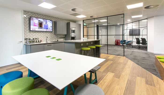 人力資源公司辦公室茶水間裝修設(shè)計效果圖