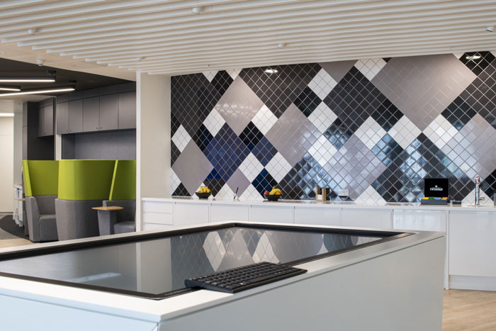 供應(yīng)鏈管理公司辦公室茶水間裝修設(shè)計(jì)效果圖