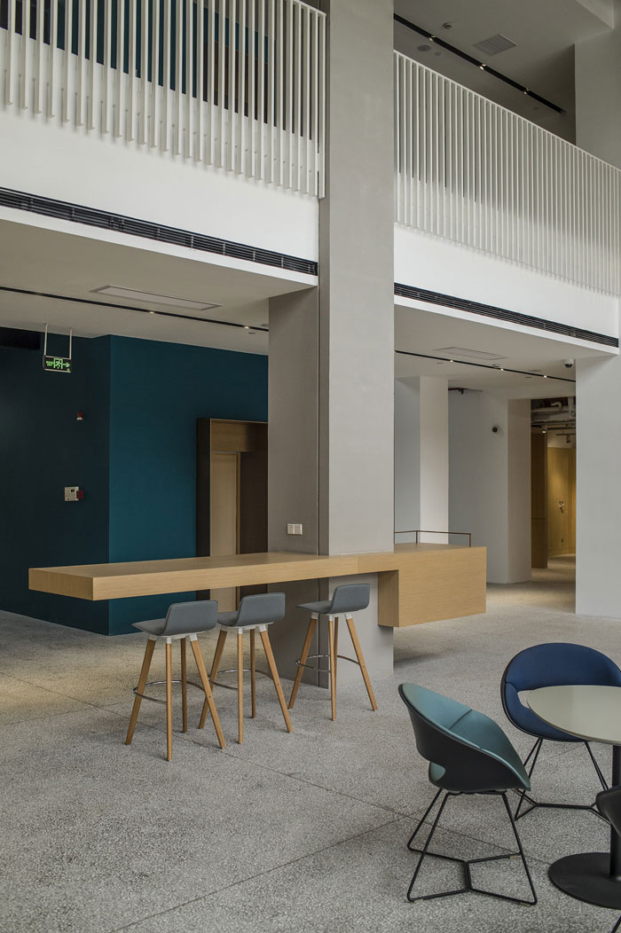 廠房辦公空間吧臺裝修設計效果圖