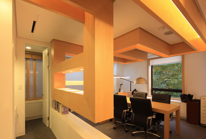 家具廠辦公室獨立辦公區裝修設計效果圖