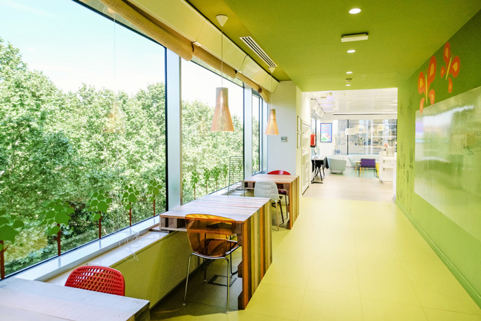 食品公司辦公室走廊裝修設計效果圖