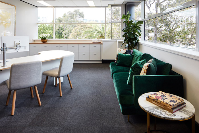 網絡科技公司休息區裝修設計效果圖