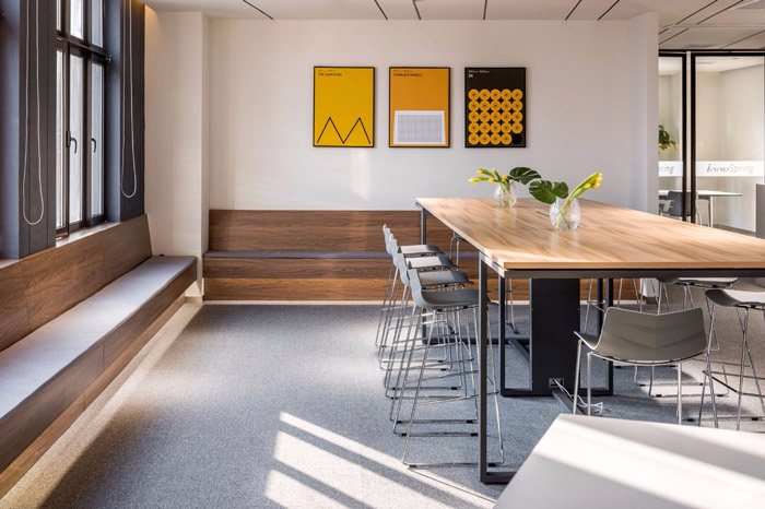 科技辦公會議室裝修設(shè)計(jì)效果圖