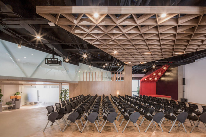 創想實驗室多功能會議室裝修設計效果圖