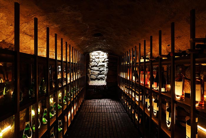 農家民宿酒窖裝修設計效果圖